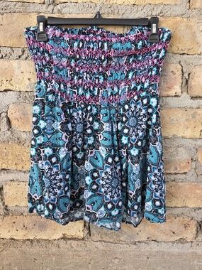 Torrid Smocked Boho Tube Top Teal & Pink Medallion Print - Size 00